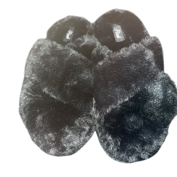 PINK Victoria's Secret Black Faux Fur Slippers Women Medium - Picture 4 of 5